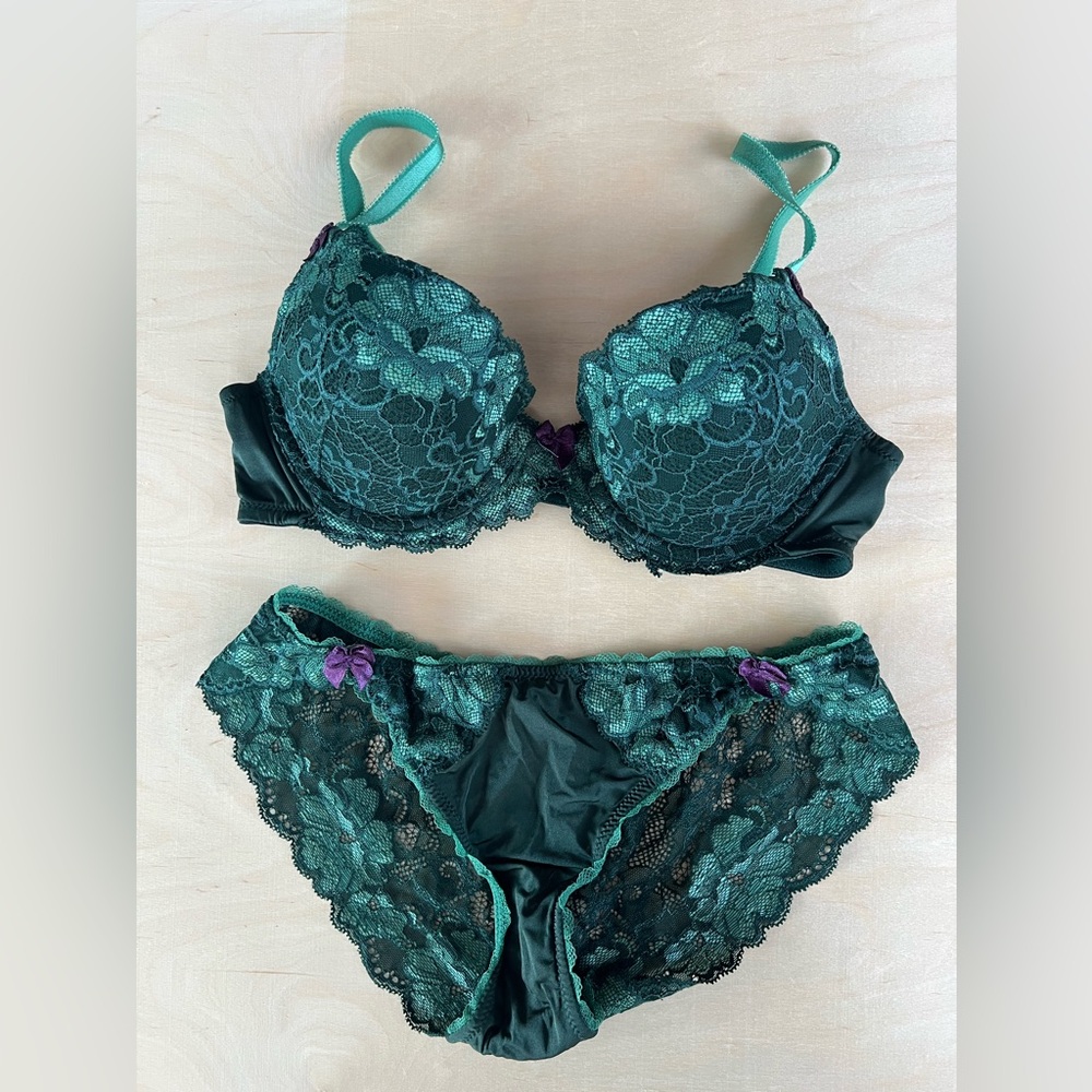 Adore Me Bra & Panty set